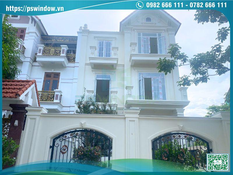 Cửa Xingfa kính hộp nan nhôm trắng bền đẹp cho nhà tân cổ điển tối giản