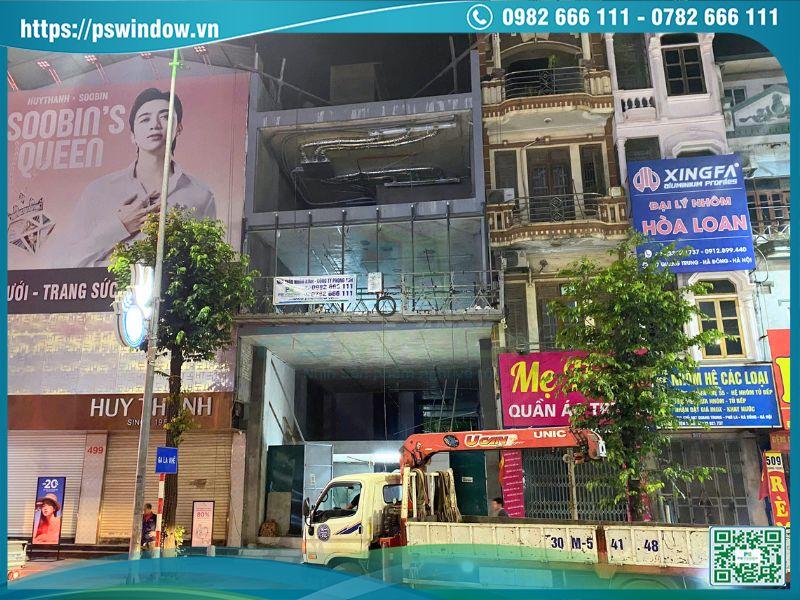 Lắp khung nhôm mặt dựng cho công trình