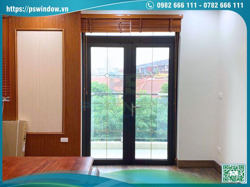 Bộ cửa nhôm 2 cánh kích thước đẹp, cân đối theo phong thủy
